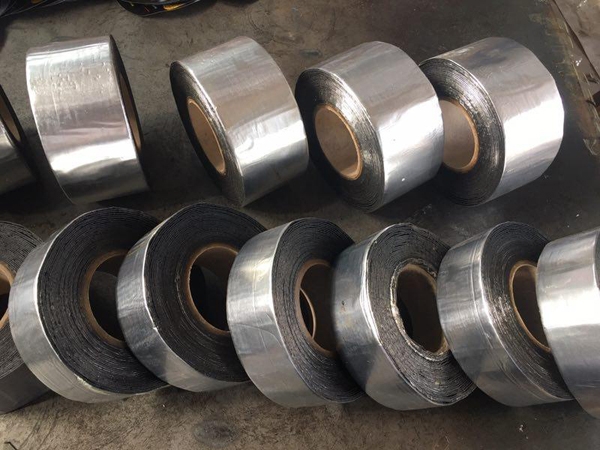 Self adhesive asphalt waterproof tape