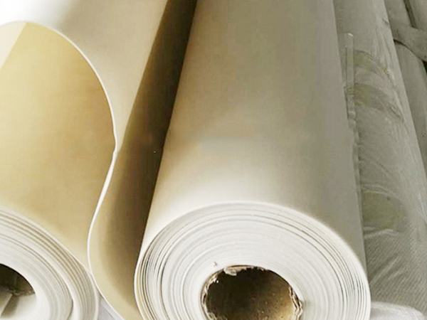 Thermoplastic polyolefin (TPO) waterproof roll material